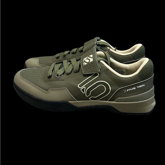 Size 9.5 - adidas Five Ten Kestrel Lace Focus Olive